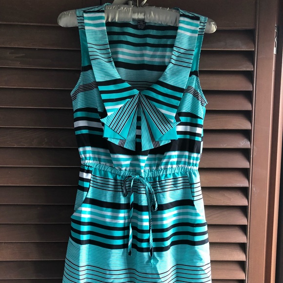 Teal Dress - Picture 3 of 5